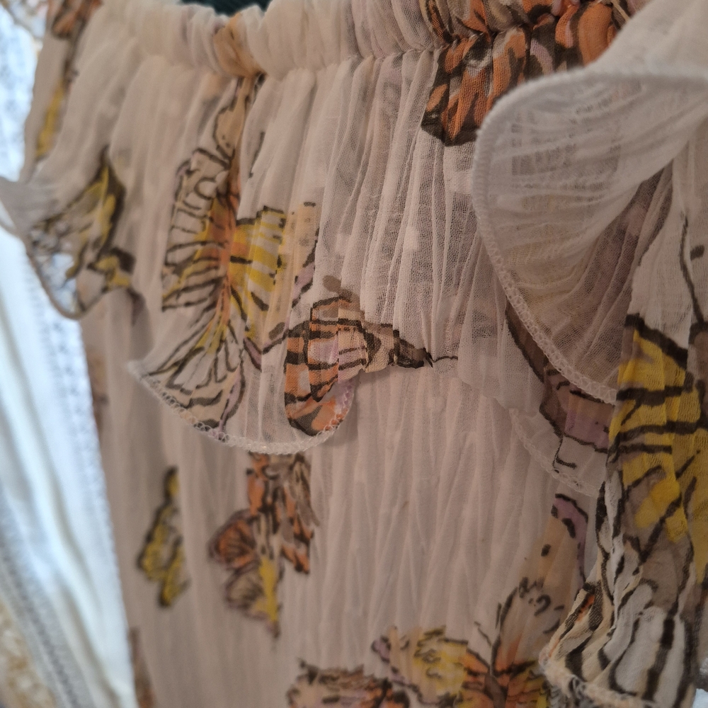 Cato Butterfly Print Ruffle Blouse - Picture 3 of 5